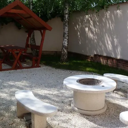 Kato Apartman * Hévíz